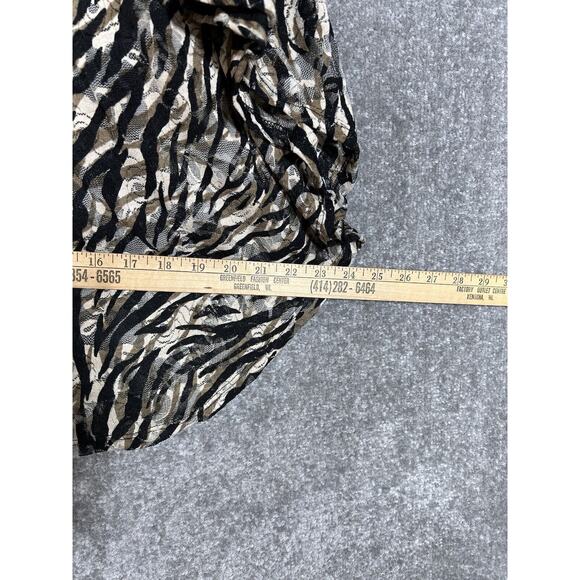 Charming Charlie Lace Overlay Animal Print Kimono Sleeve Poncho Top Womens Sz M - Picture 7 of 8